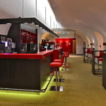 Hotel Ratskeller 3*